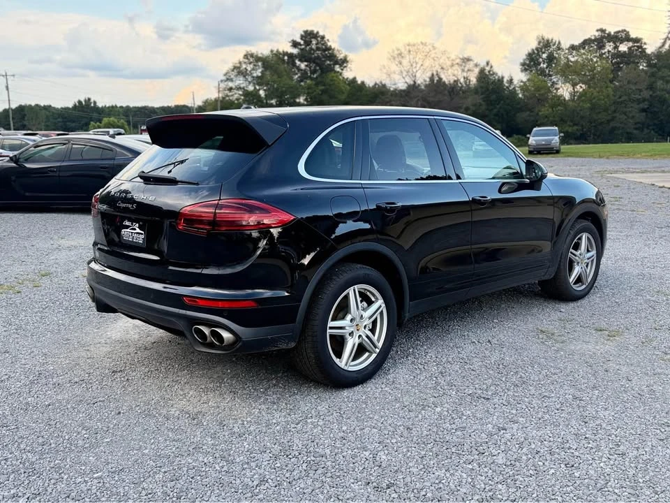 2017 Porsche 958 Cayenne S - Image 7 of 12
