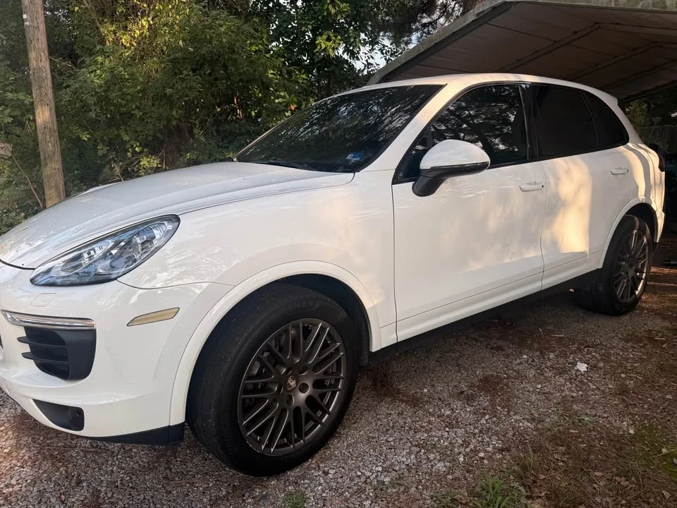 2017 Porsche 958 Cayenne S - Image 5 of 19