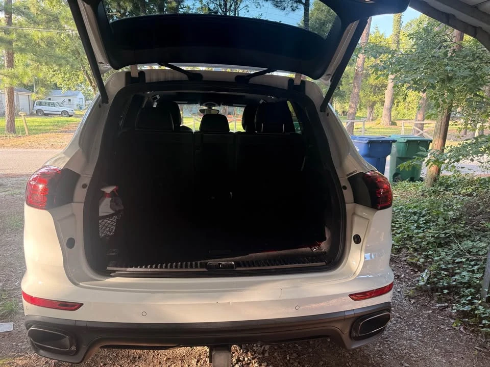2017 Porsche 958 Cayenne S - Image 17 of 19