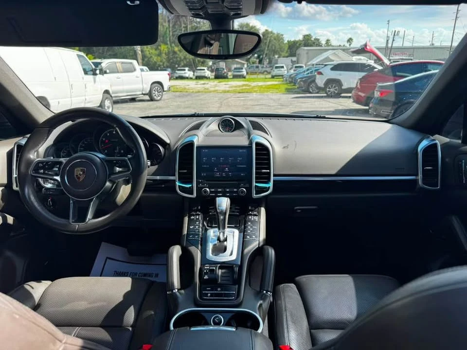 2017 Porsche 958 Cayenne S - Image 11 of 18
