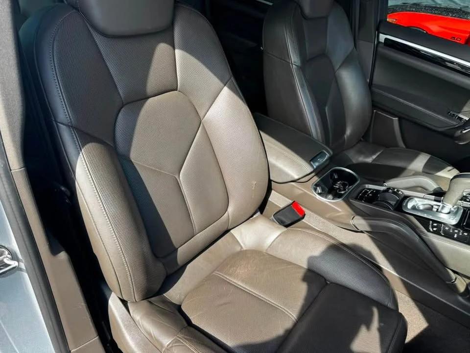 2017 Porsche 958 Cayenne S - Image 14 of 18