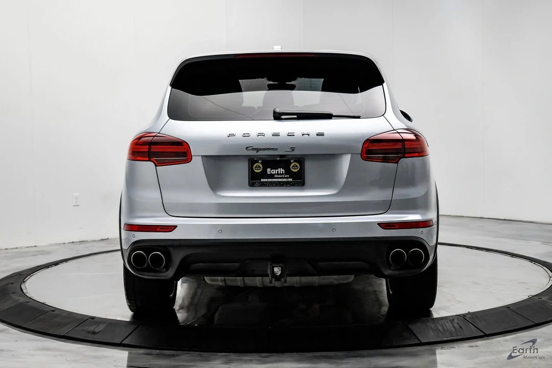2017 Porsche 958 Cayenne S - Image 10 of 12