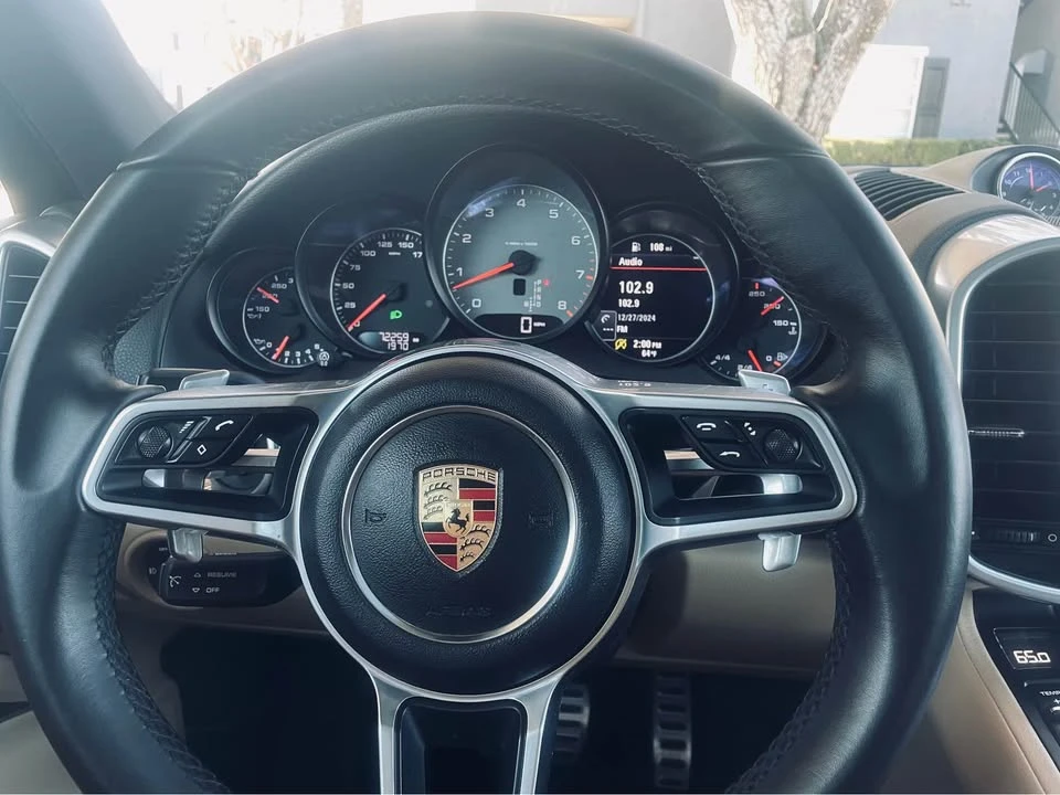 2017 Porsche 958 Cayenne S - Image 8 of 18