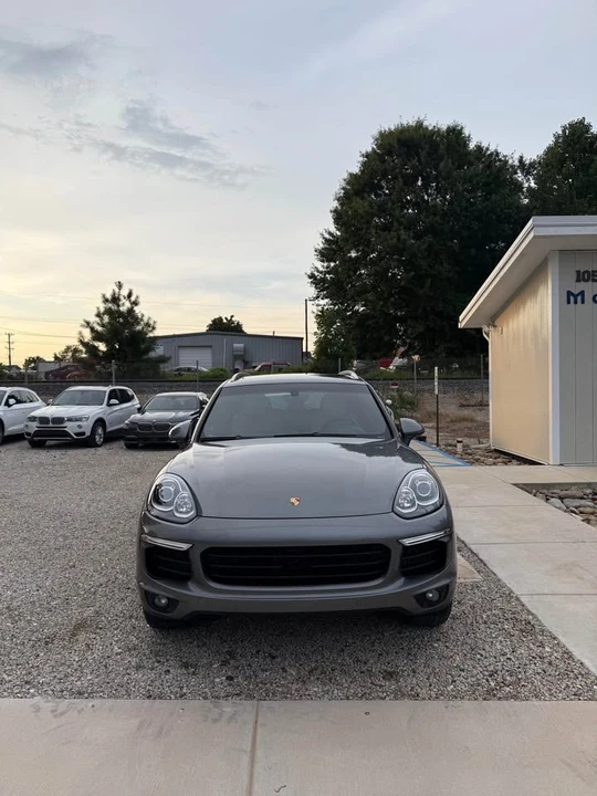 2017 Porsche 958 Cayenne S - Image 2 of 19