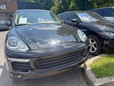2017 Porsche Cayenne S Sport Utility 4D