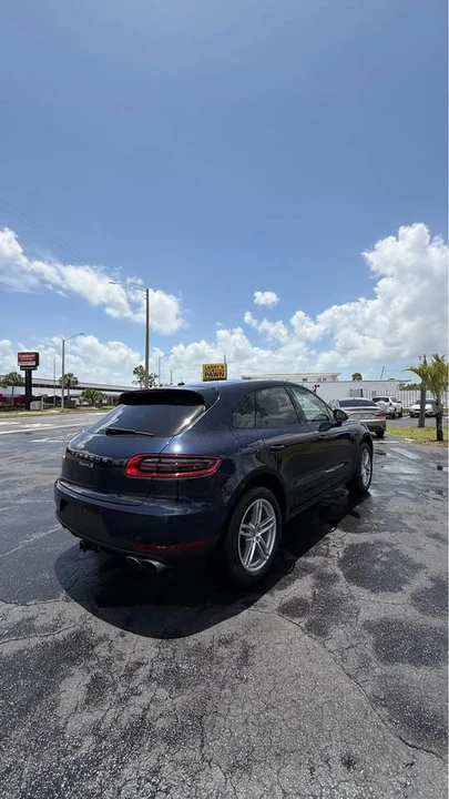 2017 Porsche 958 Cayenne S - Image 3 of 15