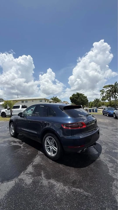 2017 Porsche 958 Cayenne S - Image 5 of 15