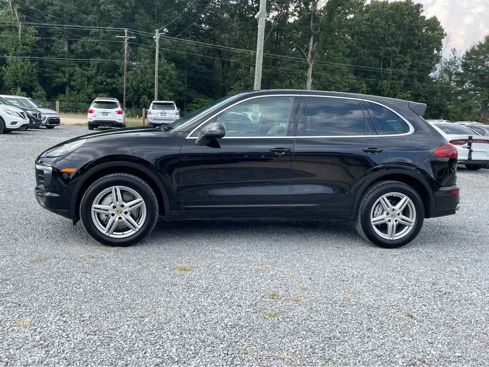 2017 Porsche 958 Cayenne S - Image 3 of 14