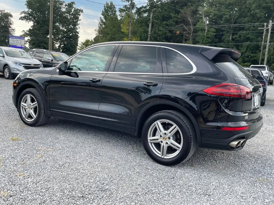 2017 Porsche 958 Cayenne S - Image 7 of 14