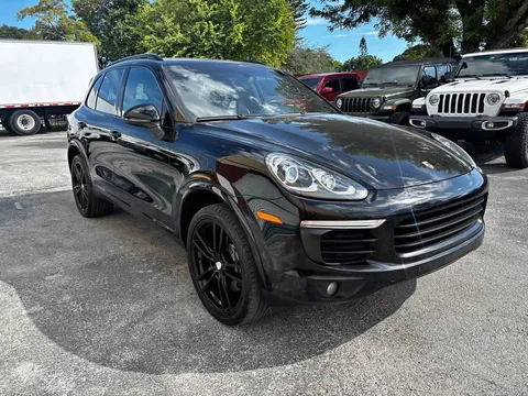 2017 Porsche Cayenne S Sport Utility 4D