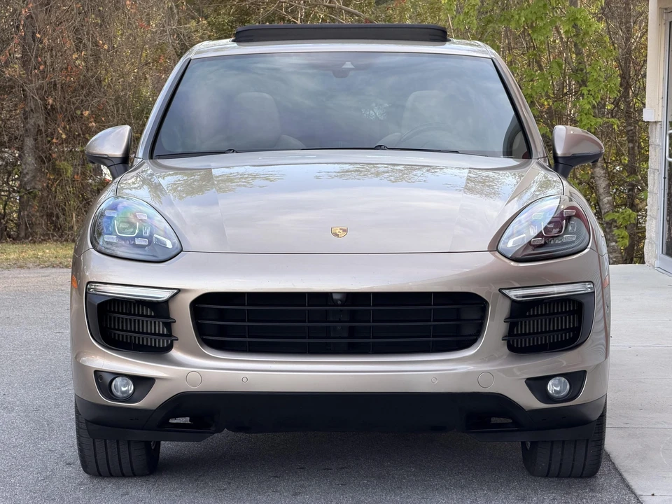 2017 Porsche 958 Cayenne S - Image 5 of 31
