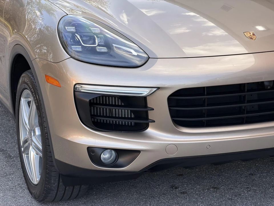 2017 Porsche 958 Cayenne S - Image 27 of 31