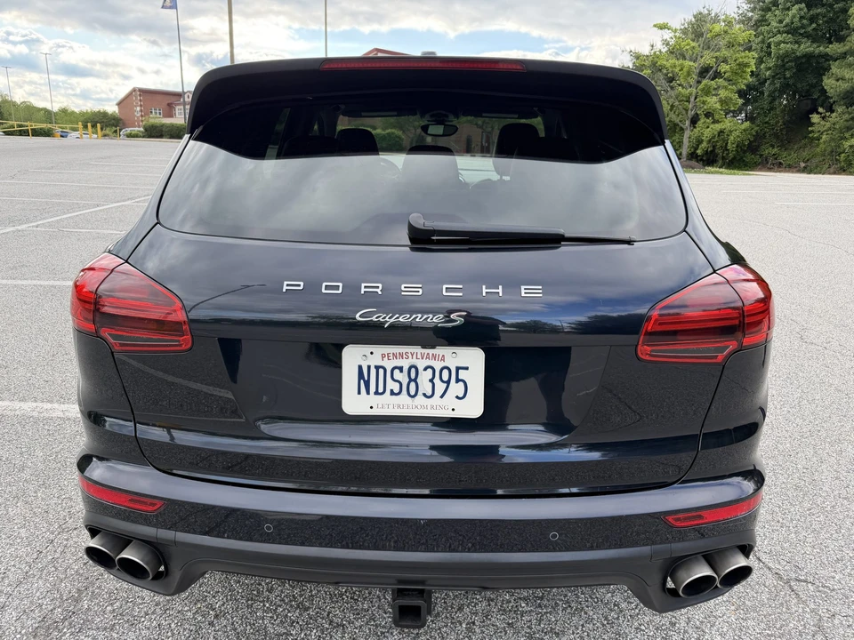2017 Porsche 958 Cayenne S - Image 21 of 31