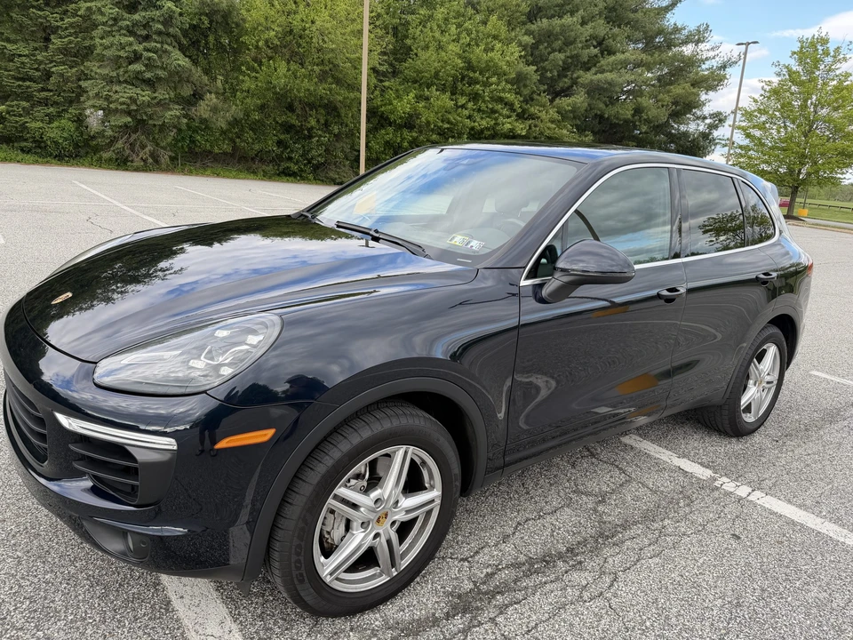 2017 Porsche 958 Cayenne S - Image 14 of 31