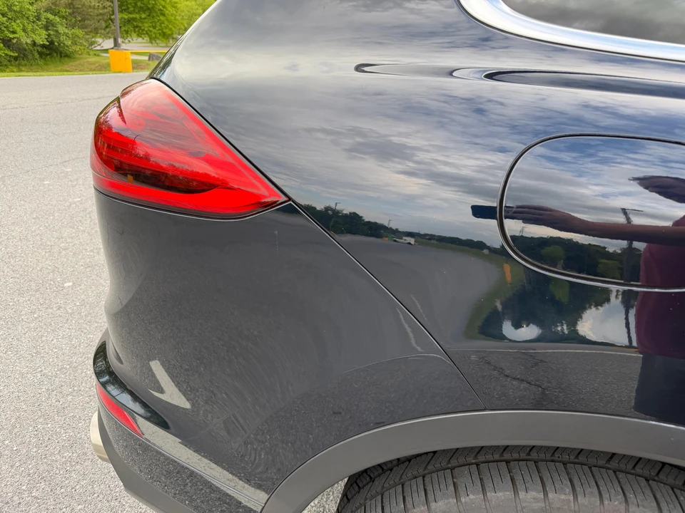 2017 Porsche 958 Cayenne S - Image 25 of 31