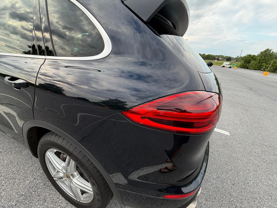 2017 Porsche 958 Cayenne S - Image 21 of 31