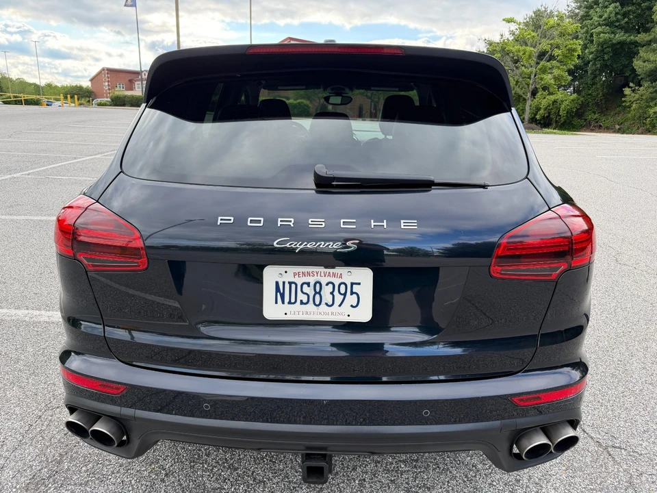 2017 Porsche 958 Cayenne S - Image 6 of 21