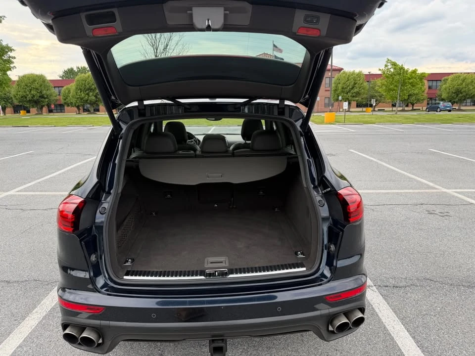 2017 Porsche 958 Cayenne S - Image 15 of 20