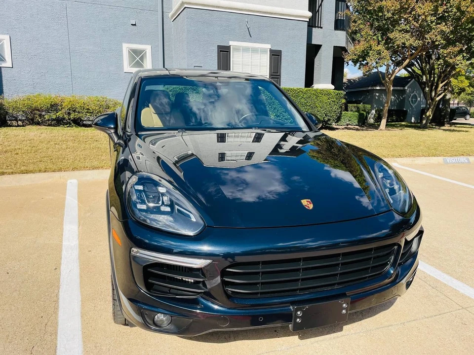 2017 Porsche 958 Cayenne S - Image 5 of 17