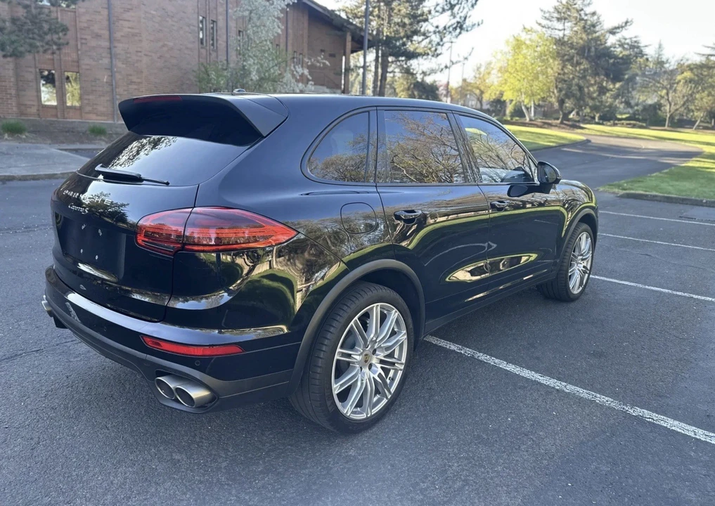 2017 Porsche 958 Cayenne S - Image 2 of 24