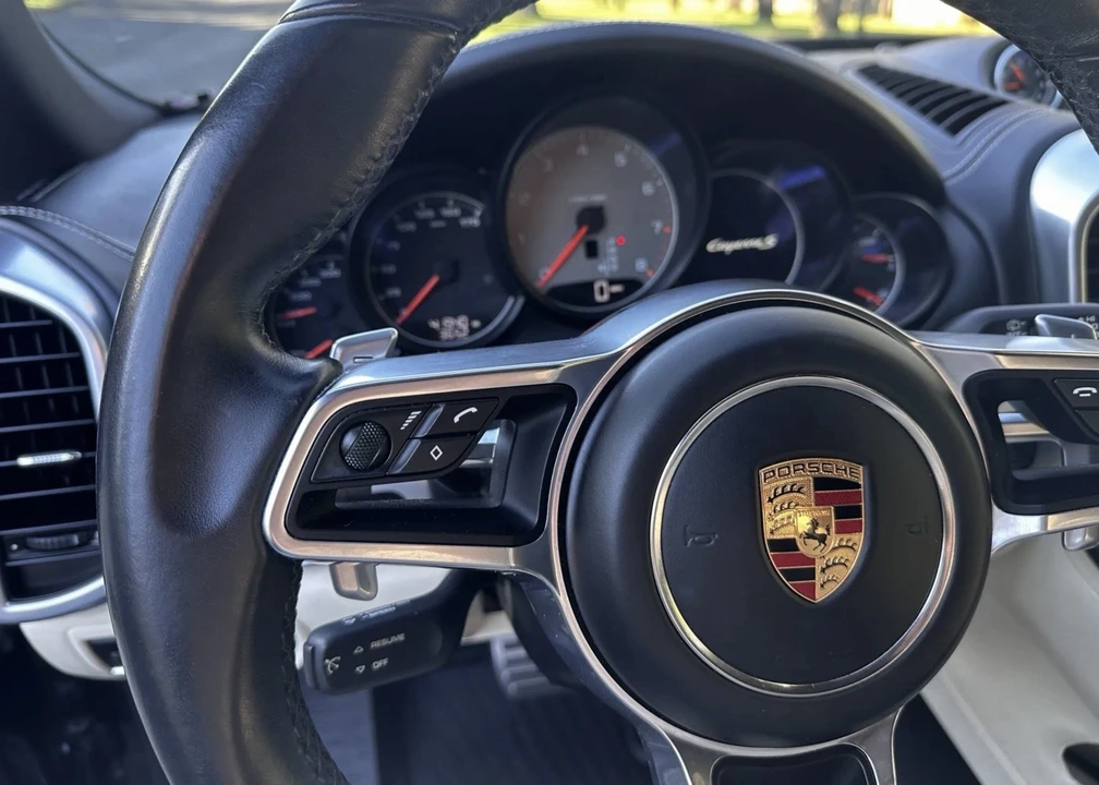 2017 Porsche 958 Cayenne S - Image 22 of 24