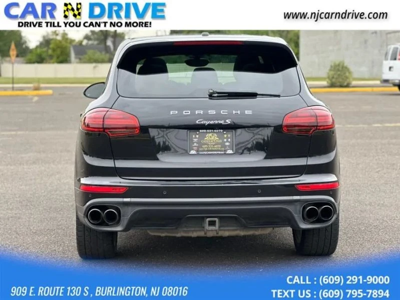 2017 Porsche 958 Cayenne S - Image 8 of 12