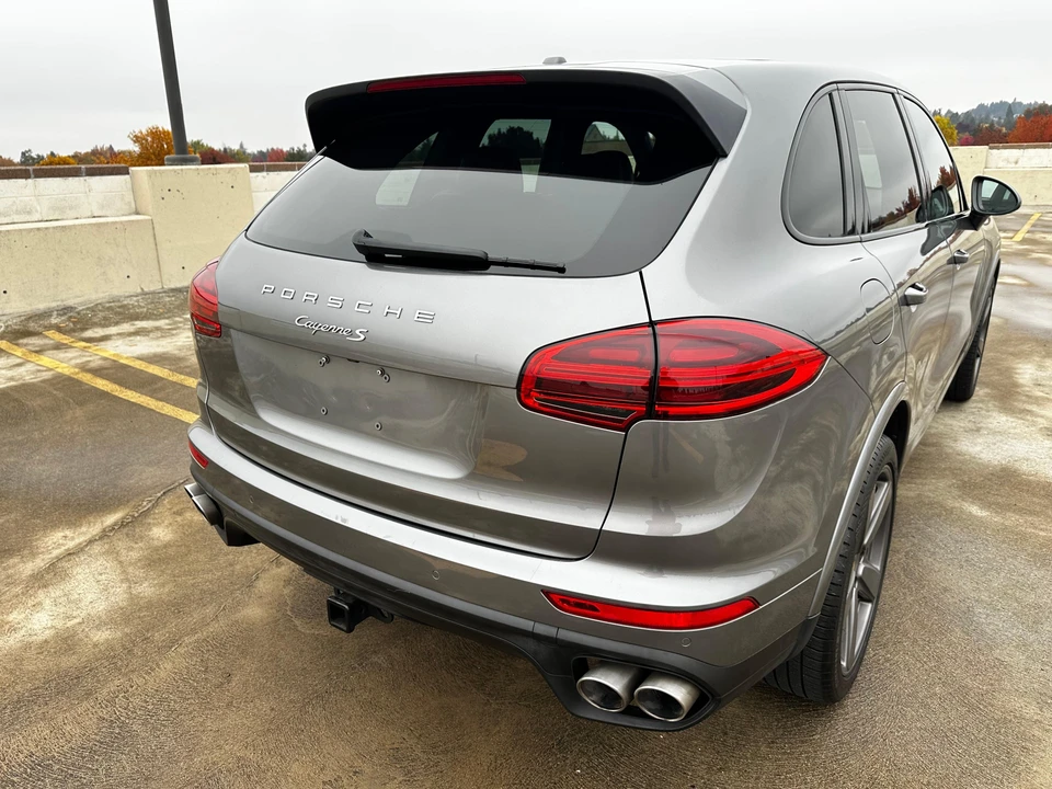 2017 Porsche 958 Cayenne S - Image 11 of 31