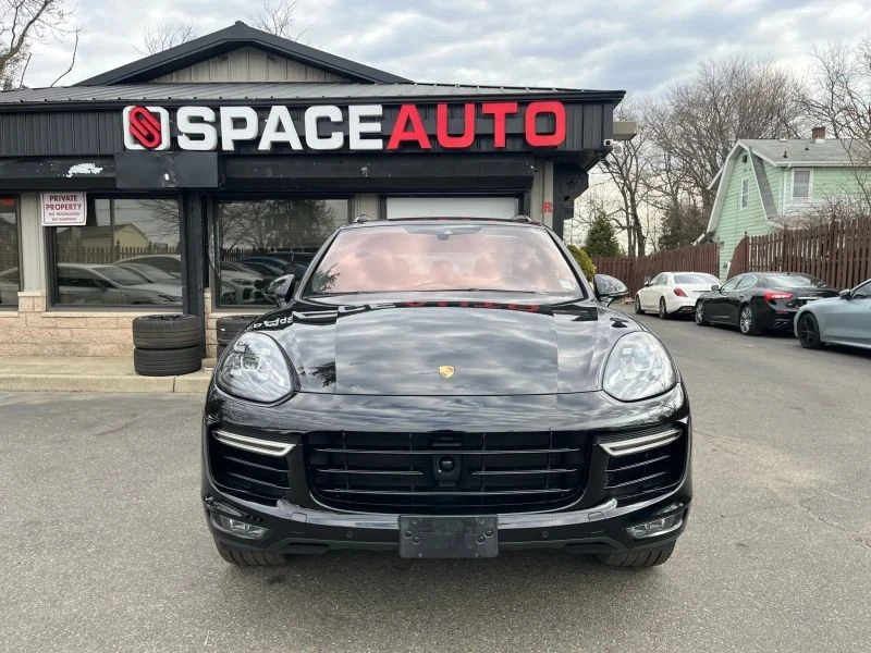 2017 Porsche 958 Cayenne S - Image 2 of 12