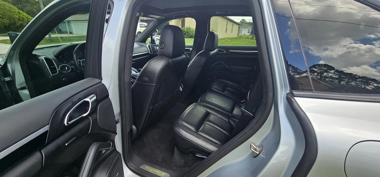 2017 Porsche 958 Cayenne - Image 15 of 22
