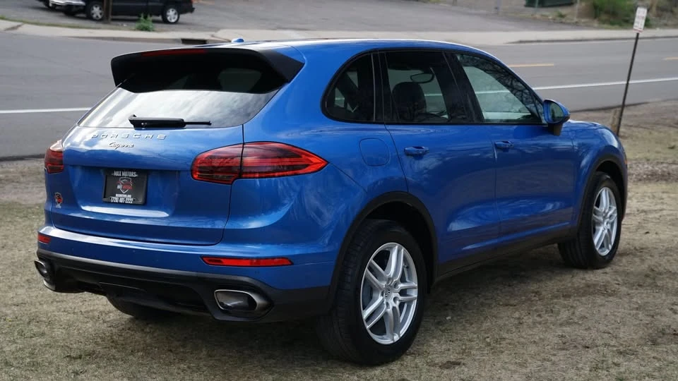 2017 Porsche 958 Cayenne - Image 9 of 20