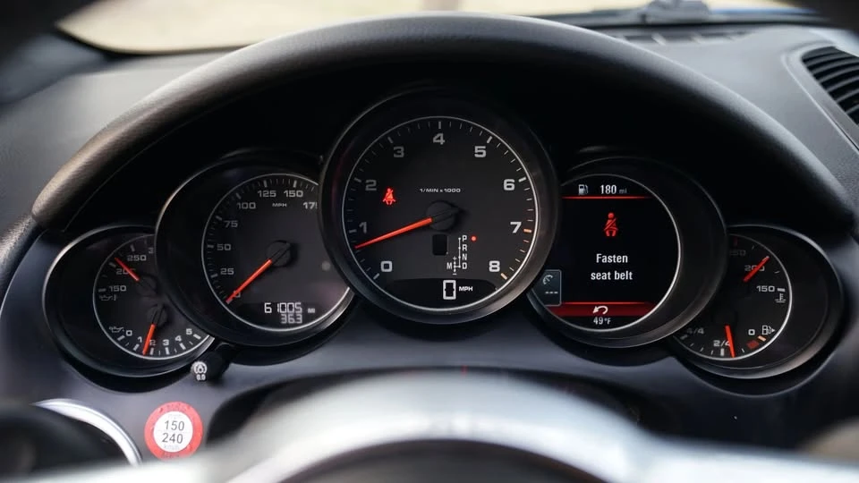2017 Porsche 958 Cayenne - Image 14 of 20