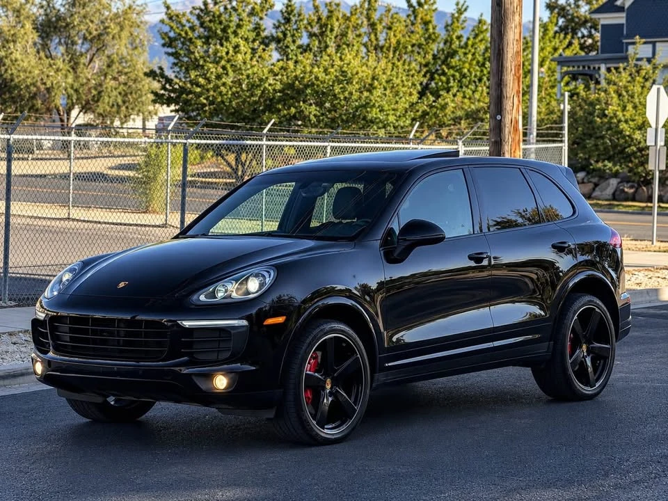 2017 Porsche 958 Cayenne - Image 4 of 18