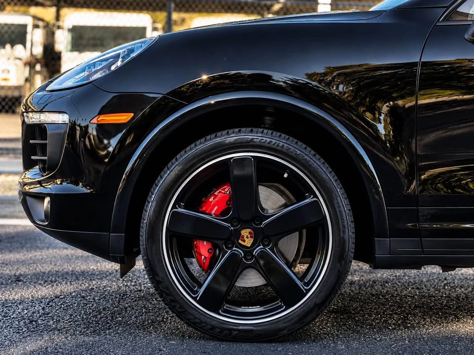 2017 Porsche 958 Cayenne - Image 10 of 18