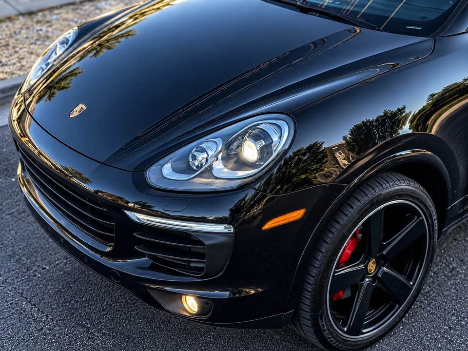 2017 Porsche 958 Cayenne - Image 9 of 18