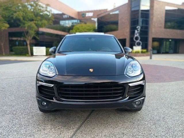 2017 Porsche 958 Cayenne - Image 2 of 21