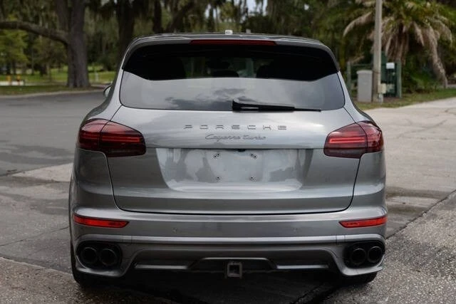 2017 Porsche 958 Cayenne Turbo - Image 7 of 31