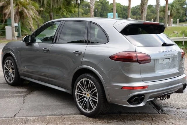 2017 Porsche 958 Cayenne Turbo - Image 6 of 31