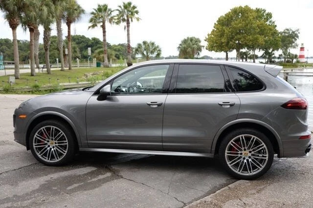 2017 Porsche 958 Cayenne Turbo - Image 4 of 31