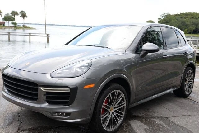 2017 Porsche 958 Cayenne Turbo - Image 2 of 31