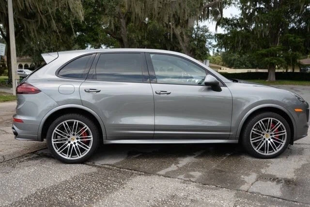 2017 Porsche 958 Cayenne Turbo - Image 10 of 31