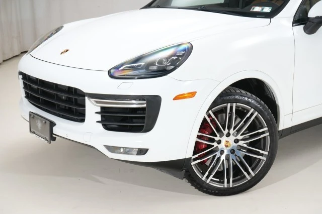 2017 Porsche 958 Cayenne Turbo - Image 8 of 21