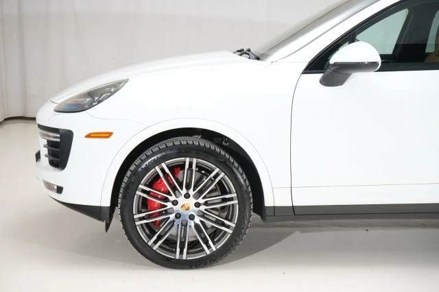 2017 Porsche 958 Cayenne Turbo - Image 4 of 21
