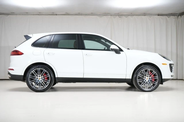 2017 Porsche 958 Cayenne Turbo - Image 19 of 21