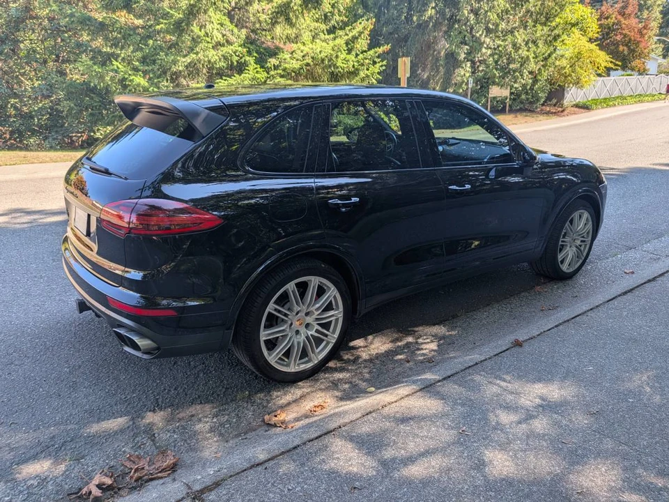 2017 Porsche 958 Cayenne Turbo - Image 3 of 19