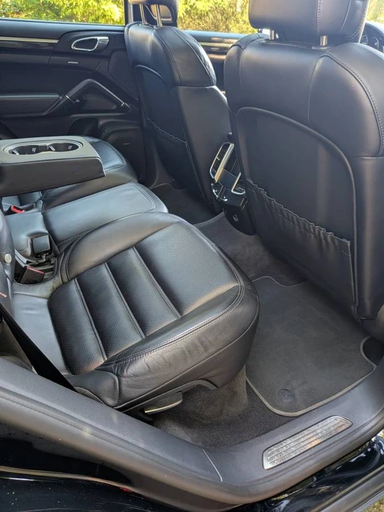 2017 Porsche 958 Cayenne Turbo - Image 13 of 19