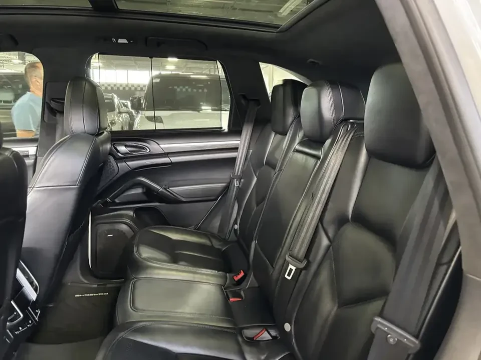 2017 Porsche 958 Cayenne Turbo - Image 15 of 19