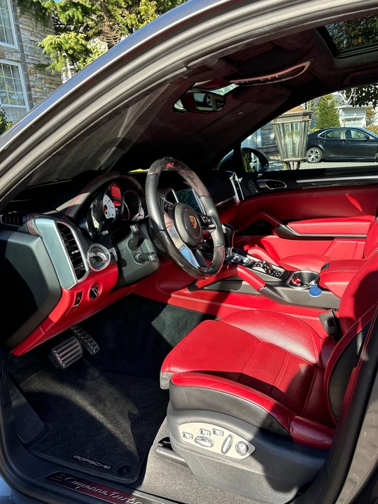 2017 Porsche 958 Cayenne Turbo S - Image 4 of 24