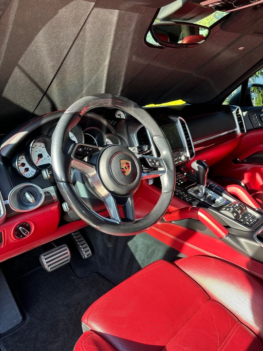 2017 Porsche 958 Cayenne Turbo S - Image 5 of 24