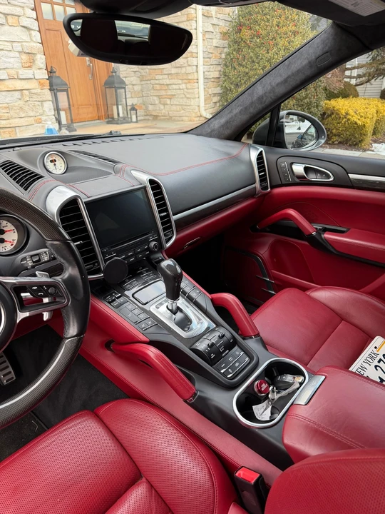 2017 Porsche 958 Cayenne Turbo S - Image 12 of 24