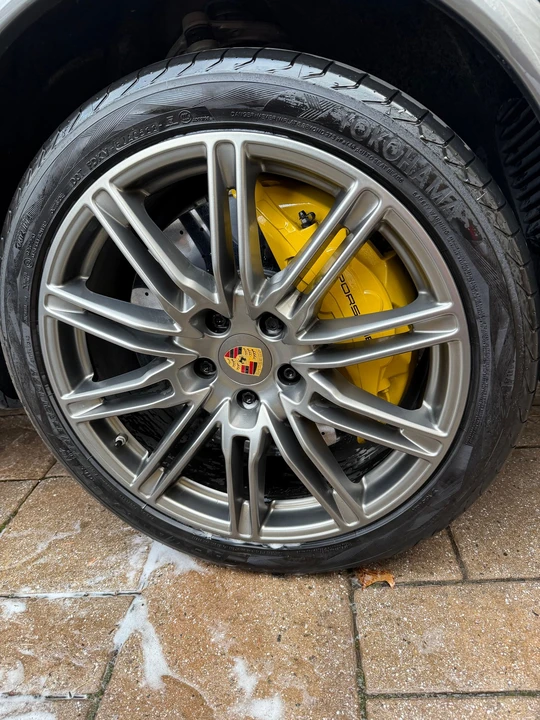 2017 Porsche 958 Cayenne Turbo S - Image 10 of 24